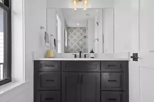 203 Bay Dr N, Bradenton Beach, FL 34217 - Photo 55