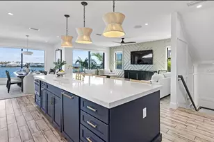 203 Bay Dr N, Bradenton Beach, FL 34217 - Photo 17