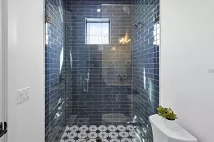 203 Bay Dr N, Bradenton Beach, FL 34217 - Photo 59