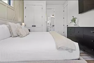 203 Bay Dr N, Bradenton Beach, FL 34217 - Photo 39