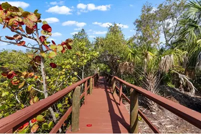 1018 34th Drive W, Palmetto, FL 34221 - Photo 47