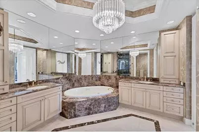 1300 Benjamin Franklin Drive #304, Sarasota, FL 34236 - Photo 35