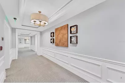 1300 Benjamin Franklin Drive #304, Sarasota, FL 34236 - Photo 9