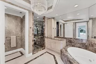 1300 Benjamin Franklin Dr, Sarasota, FL 34236 - Photo 37