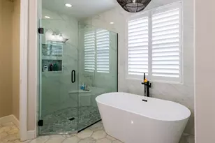 15623 Leven Links Pl, Lakewood Ranch, FL 34202 - Photo 9