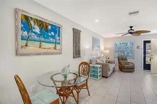 100 Bayshore Rd, Nokomis, FL 34275 - Photo 9