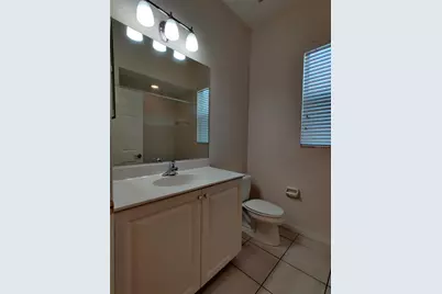 7625 Charleston Street, University Park, FL 34201 - Photo 21