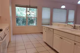 7625 Charleston St, University Park, FL 34201 - Photo 11