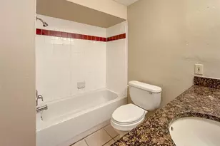 2137 Roselawn St, Sarasota, FL 34231 - Photo 9