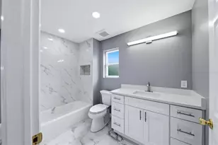 1615 31st Ave E, Bradenton, FL 34208 - Photo 33