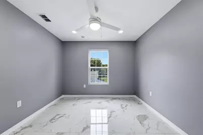 1615 31st Avenue E, Bradenton, FL 34208 - Photo 31