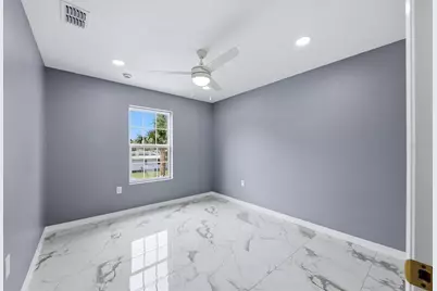 1615 31st Avenue E, Bradenton, FL 34208 - Photo 31