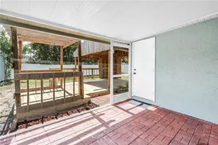 2112 Hopkins Dr W, Bradenton, FL 34207 - Photo 23