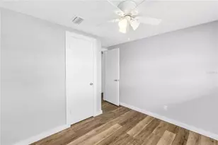 2112 Hopkins Dr W, Bradenton, FL 34207 - Photo 11