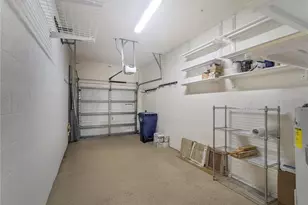 3129 Oriole Dr, Sarasota, FL 34243 - Photo 31