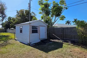 2260 Sandlewood Dr, Venice, FL 34293 - Photo 57