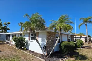 2260 Sandlewood Dr, Venice, FL 34293 - Photo 17