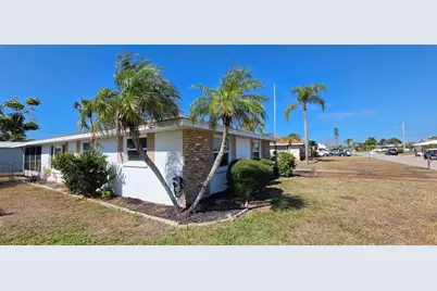 2260 Sandlewood Drive, Venice, FL 34293 - Photo 17