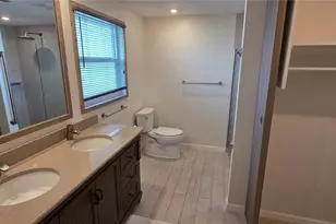 2260 Sandlewood Dr, Venice, FL 34293 - Photo 25