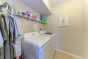 1130 Villagio Cir, Sarasota, FL 34237 - Photo 31