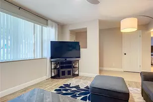 1014 Indian Oaks E, Daytona Beach, FL 32117 - Photo 5