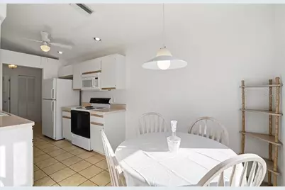 5670 Sheffield Greene Circle #72, Sarasota, FL 34235 - Photo 19