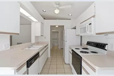 5670 Sheffield Greene Circle #72, Sarasota, FL 34235 - Photo 17