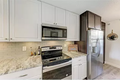 4480 Fairways Boulevard #109, Bradenton, FL 34209 - Photo 13