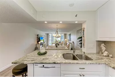 4480 Fairways Boulevard #109, Bradenton, FL 34209 - Photo 17