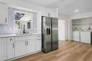 6907 11th Ave NW, Bradenton, FL 34209 - Photo 7