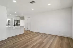 6907 11th Ave NW, Bradenton, FL 34209 - Photo 5