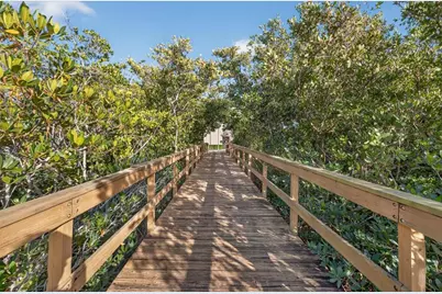 719 Misty Pond Court, Bradenton, FL 34212 - Photo 35