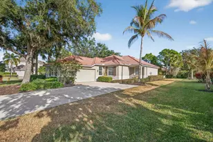 719 Misty Pond Ct, Bradenton, FL 34212 - Photo 1