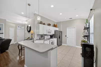 719 Misty Pond Court, Bradenton, FL 34212 - Photo 5