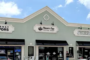 6541 Gateway Ave, Sarasota, FL 34231 - Photo 23