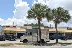 6541 Gateway Ave, Sarasota, FL 34231 - Photo 27