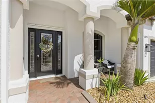 8051 36th St Cir E, Sarasota, FL 34243 - Photo 5