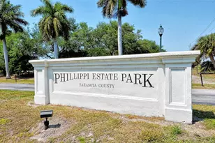 2721 Riverbluff Pl, Sarasota, FL 34231 - Photo 51