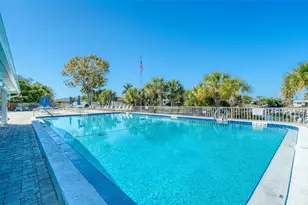 2721 Riverbluff Pl, Sarasota, FL 34231 - Photo 45