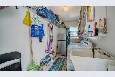 2721 Riverbluff Place #V-50, Sarasota, FL 34231 - Photo 25