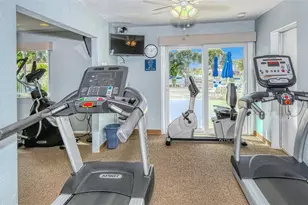 2721 Riverbluff Pl, Sarasota, FL 34231 - Photo 41