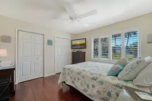 2721 Riverbluff Pl, Sarasota, FL 34231 - Photo 23