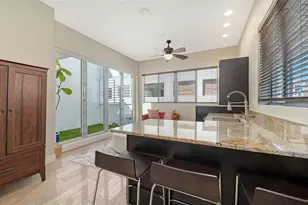 235 Cocoanut Ave, Sarasota, FL 34236 - Photo 33