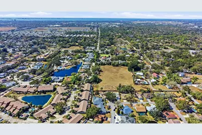 4822 Hamlets Grove Drive, Sarasota, FL 34235 - Photo 51