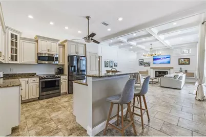 4822 Hamlets Grove Drive, Sarasota, FL 34235 - Photo 15