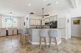 4822 Hamlets Grv Dr, Sarasota, FL 34235 - Photo 17