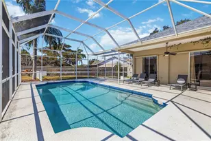 4822 Hamlets Grv Dr, Sarasota, FL 34235 - Photo 43