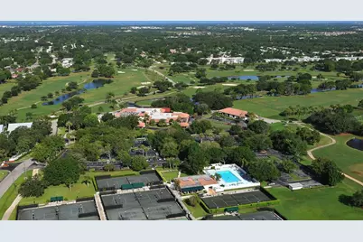 7880 Palm Aire Lane #203, Sarasota, FL 34243 - Photo 43