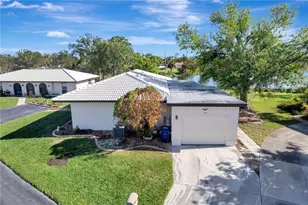 449 Botticelli Dr, Nokomis, FL 34275 - Photo 3