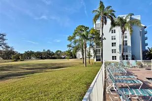 4570 Pinebrook Cir, Bradenton, FL 34209 - Photo 59